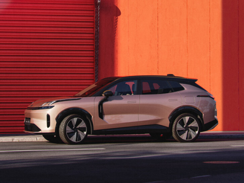 Lynk 08 small 2